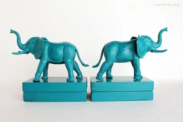 product,figurine,elephants and mammoths,elephant,toy,