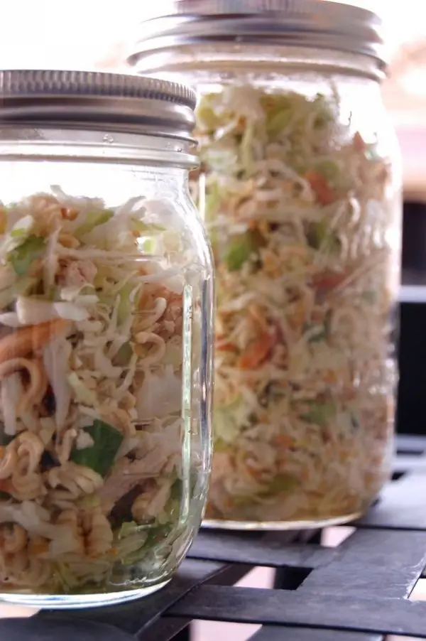 Healthy Asian Salad in a Jar
