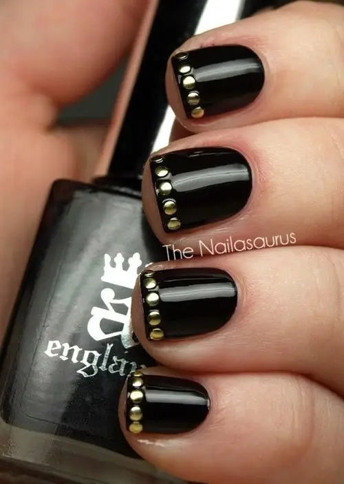 finger,nail,nail polish,nail care,black,