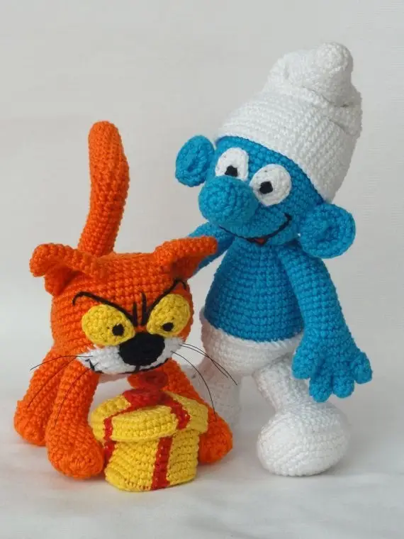 Jokey Smurf and Azrael the Cat