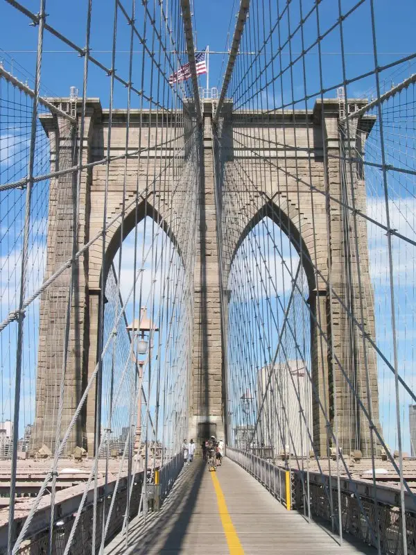 Brooklyn Bridge: New York, USA