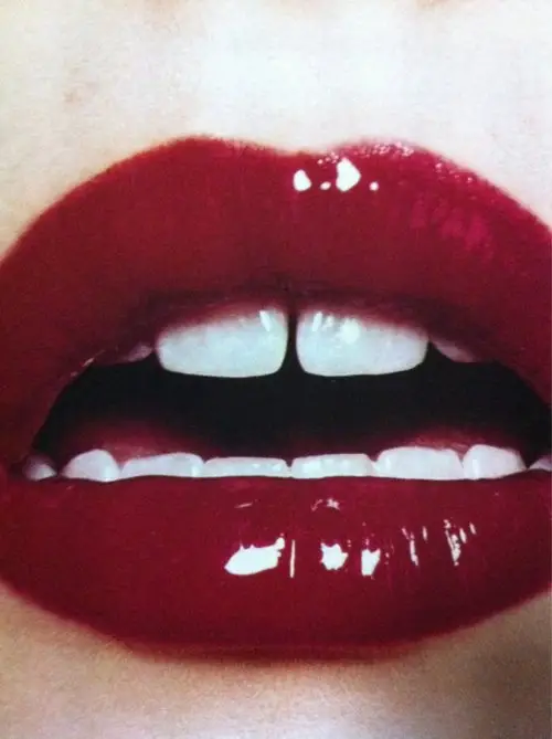 Glam Things up with Super Shiny Red Gloss
