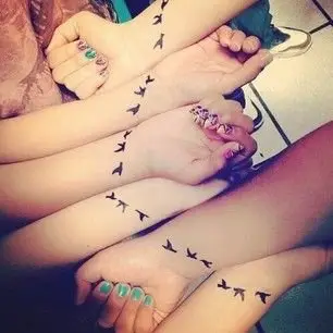 finger,tattoo,nail,leg,hand,