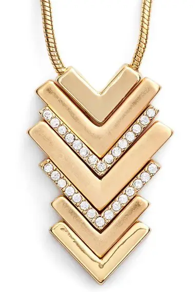 Chevron Stacked on One Chain