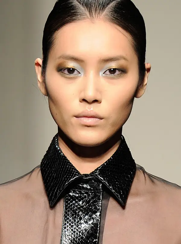 7 Hot Eye Makeup Looks Inspired by the Runway ...