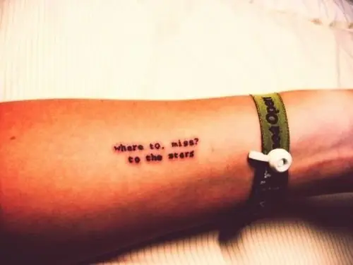 tattoo,arm,skin,lip,hand,