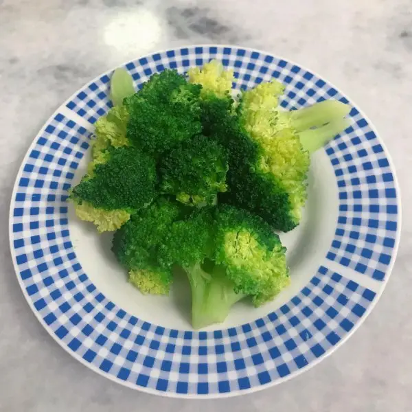 broccoli, vegetable, leaf vegetable, food, dish,