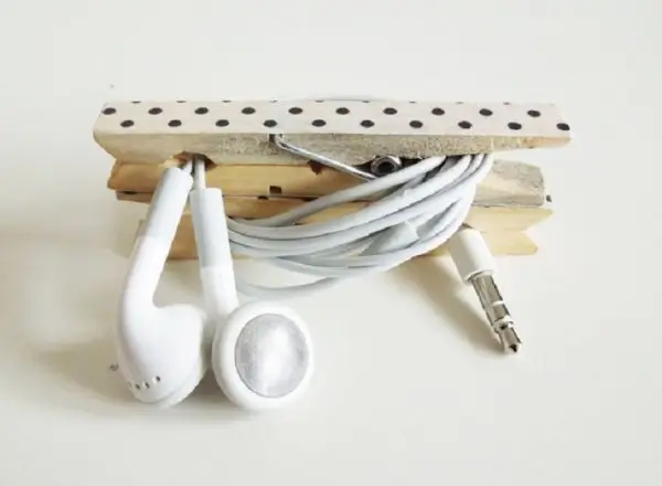 If You Want a Safer Place to Keep Your Headphones, You Could Always Try This