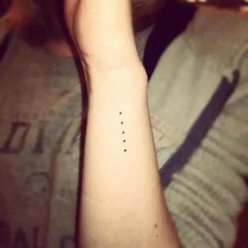 tattoo,finger,arm,skin,close up,