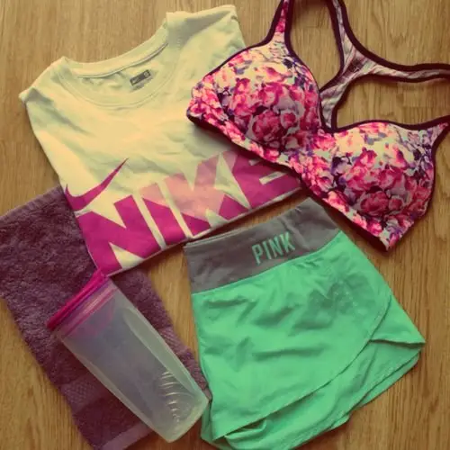 You'll Want to Get Fit in These 46 Bits of Bright Workout Gear for ...