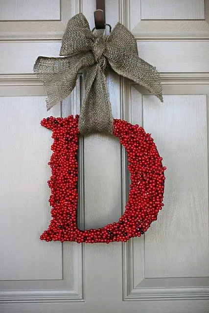 red,wreath,christmas decoration,decor,