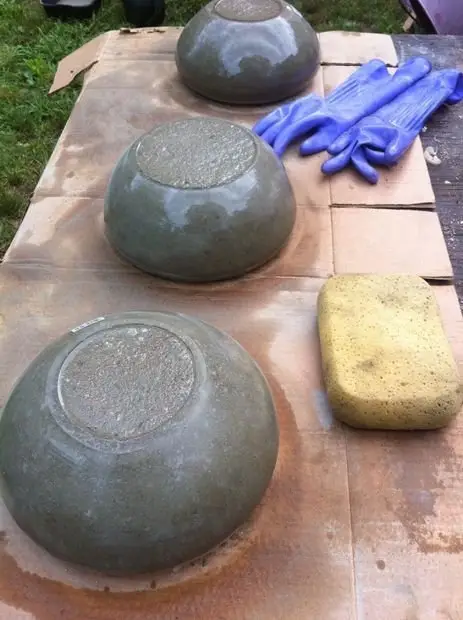 Easy to Make Concrete Bowls
