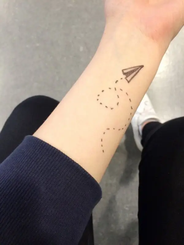 arm,finger,tattoo,leg,pattern,