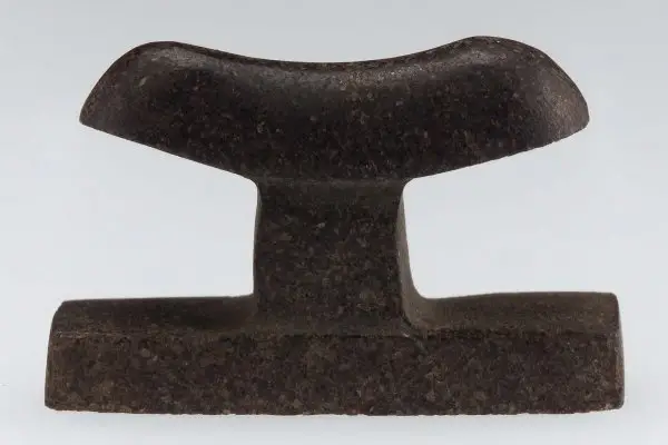 The Headrest Amulet