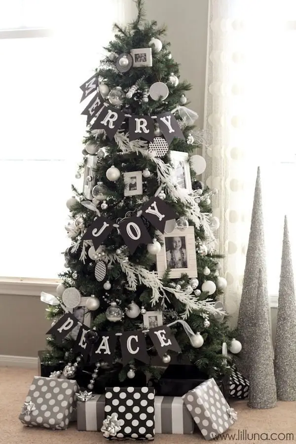 christmas tree,tree,christmas decoration,fir,decor,