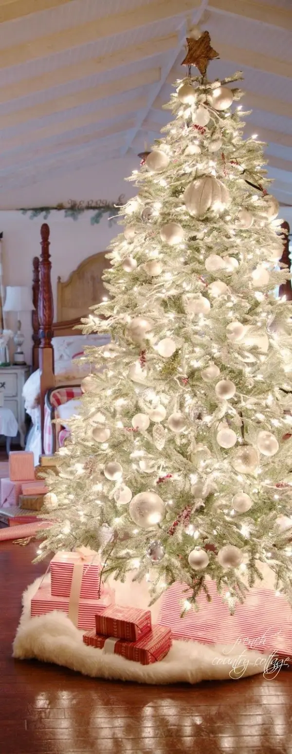 French Country Christmas Tree
