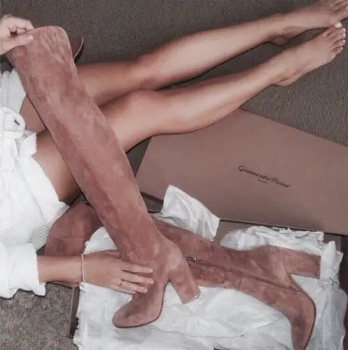 leg, arm, hand, human leg, sculpture,