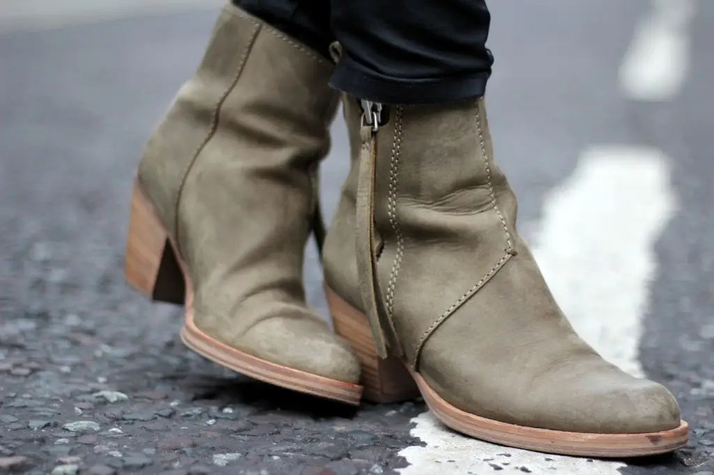 9 Shoe Trends to Take Note of This Winter ...