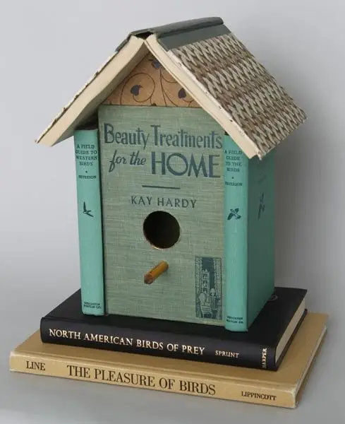 Book-based Birdhouses