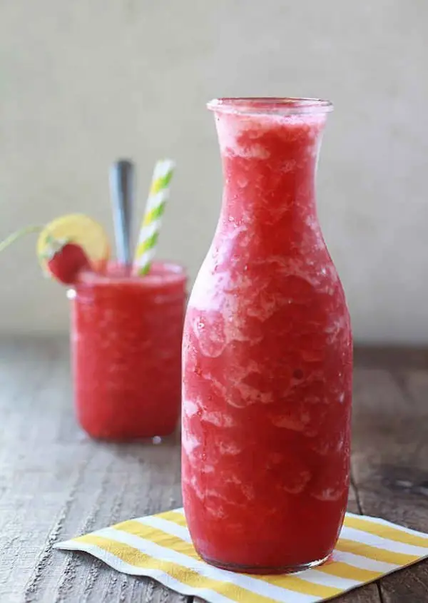 Boozy Strawberry Lemonade Vodka Slushies
