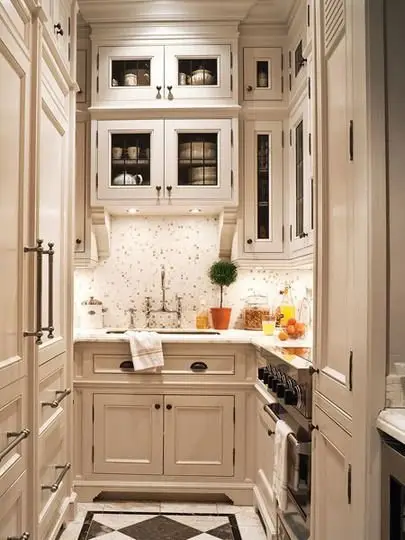 Classic White Kitchen