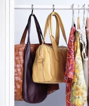 handbag,bag,fashion accessory,shoulder bag,tote bag,