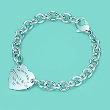 Return to Tiffany Medium Heart Tag on a Bracelet in Sterling Silver
