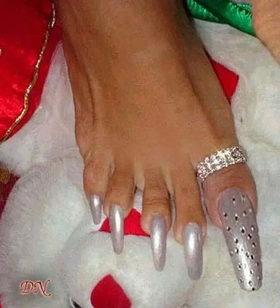Shiny Silver Knife-toes