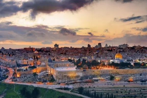 Write a Prayer in Jerusalem, Israel