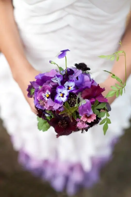 flower, flower bouquet, flower arranging, purple, violet,