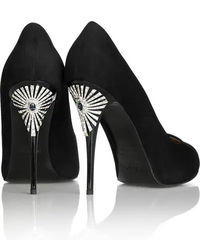 7 Hottest Pairs of Shoes ...