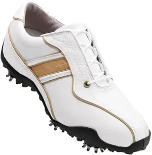 7 Best Golf Shoes for Women ...