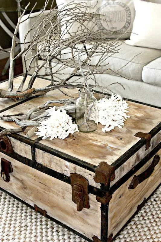 16 Old Trunks Turned Coffee Tables That Bring Extra Storage and