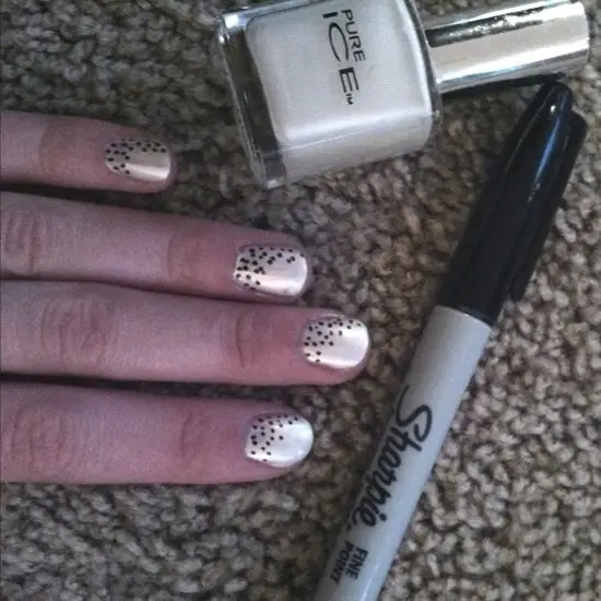 Use a Sharpie for an Easily Controllable Way to Create Nail Art