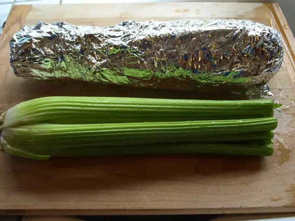 Wrap Celery, Broccoli, and Lettuce in Tin Foil before Storing in the Fridge