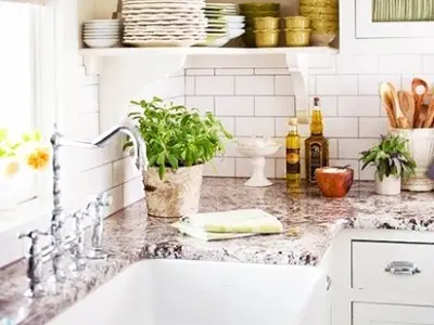 7 Neat Uses for Dishwashing Soap You Never Knew ...