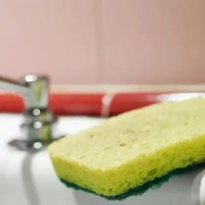 13 Ways to Get Ingenious with a Kitchen Sponge ...