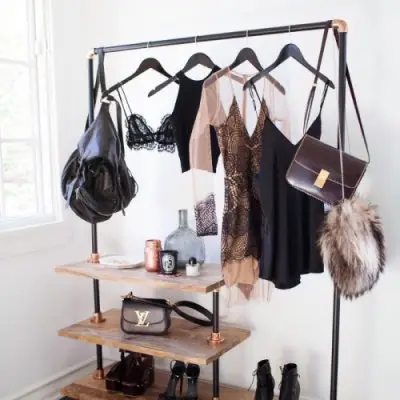 Use These 7 Timeless Tips to Keep Your Closet Organized ...