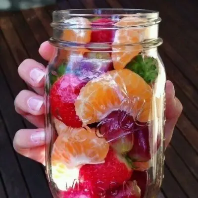 25 Reasons to Keep a Few Mason Jars in Your Cupboard ...