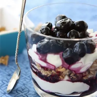 28 Yogurt Parfaits to Make Your Morning Special ...