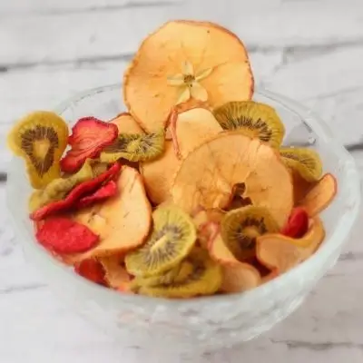 7 Sensational Ways to Eat Dried Fruit as a Snack ...