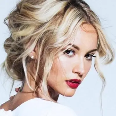 Follow These Tips for the Perfect Holiday Updo ...