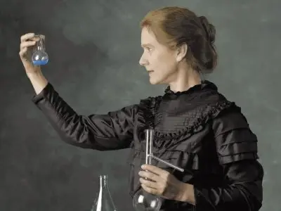 7 Amazing Female Scientists Your Kids Should Learn about ...