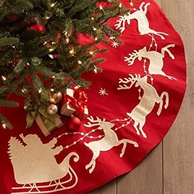 25 Beautiful Christmas Tree Skirts to Brighten Your Holidays ...