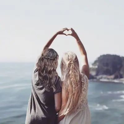 7 Ways That Being an Aries Benefits Your Friendships ...