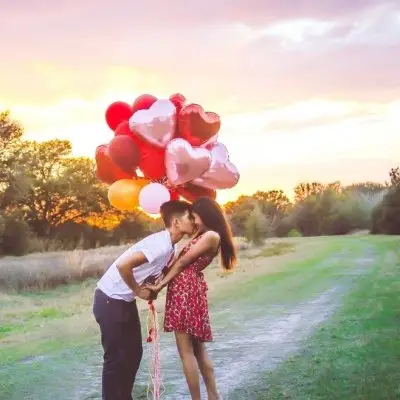 7 Totally Romantic Summer Date Ideas ...
