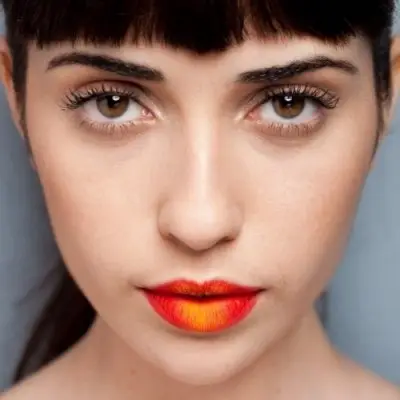 Makeup How-to Two-Toned Ombre Lips ...