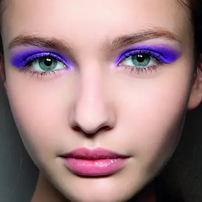 Bored of Your Natural Make-up Try These Amazing Neon Colors Instead ...