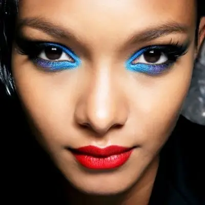 The New Makeup Trend for Smokey Eye Lovers ...