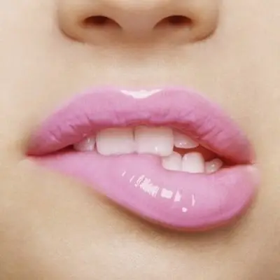 The glossiest lip gloss